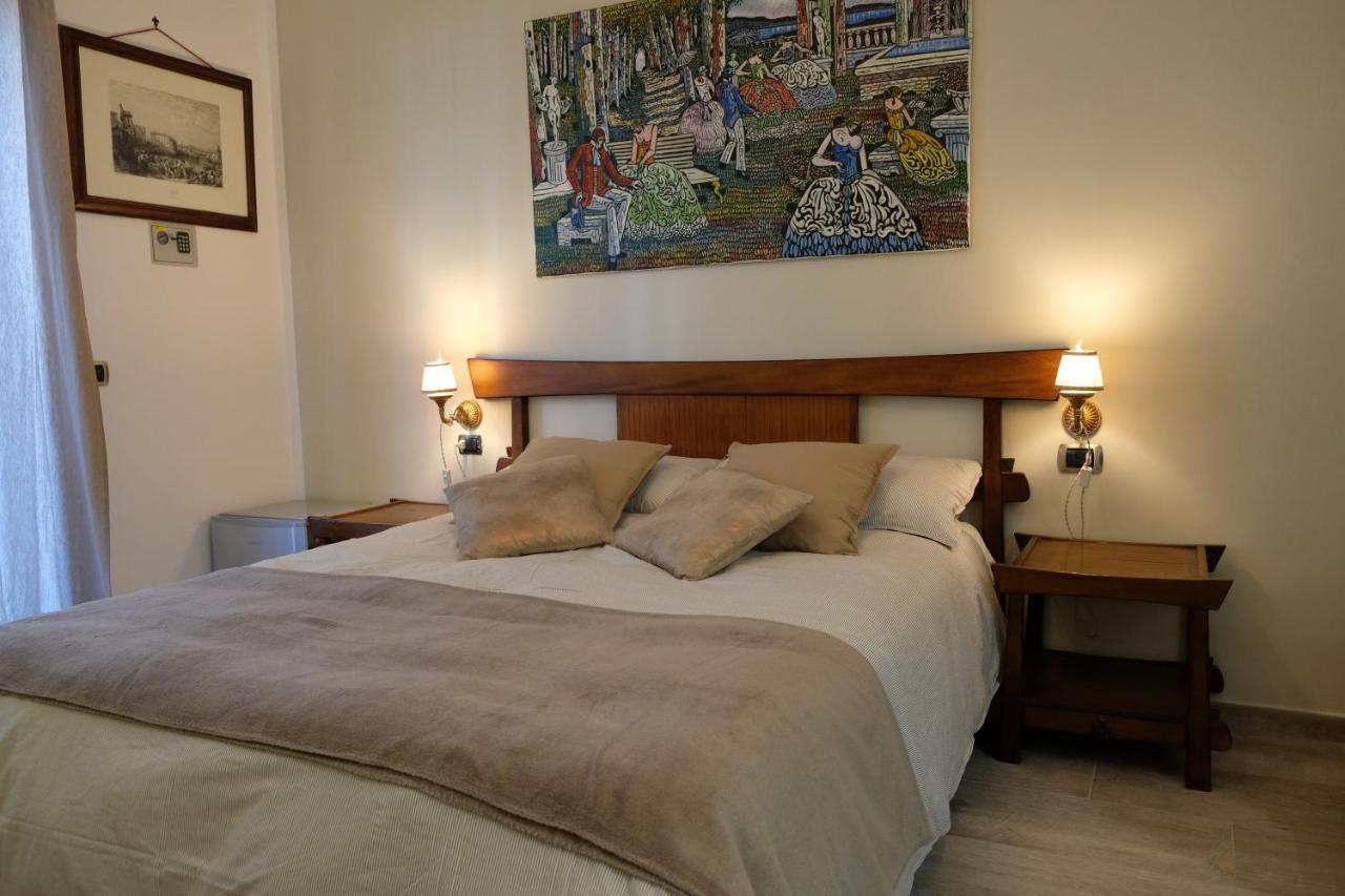 לינה וארוחת בוקר נאפולי Casa Marina מראה חיצוני תמונה
