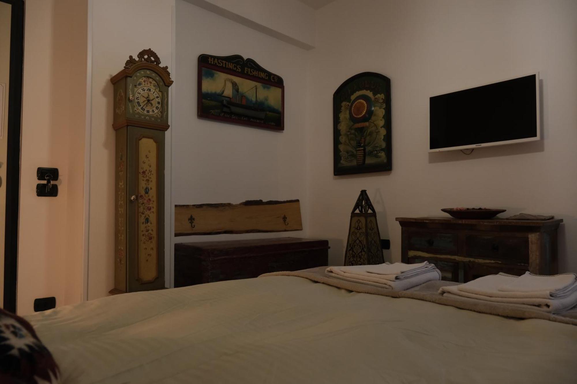 לינה וארוחת בוקר נאפולי Casa Marina מראה חיצוני תמונה